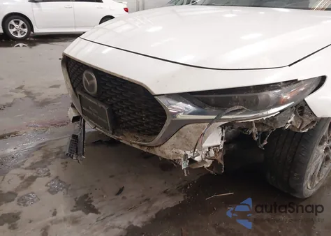 2022 Mazda 3 Premium Plus из США, поврежденный, VIN 3MZBPBEY6NM318981